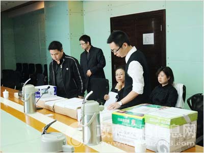 機(jī)房空調(diào)目前成為中央國(guó)家機(jī)關(guān)空調(diào)協(xié)議供貨最新采購(gòu)品目。攝影／賈靜龍